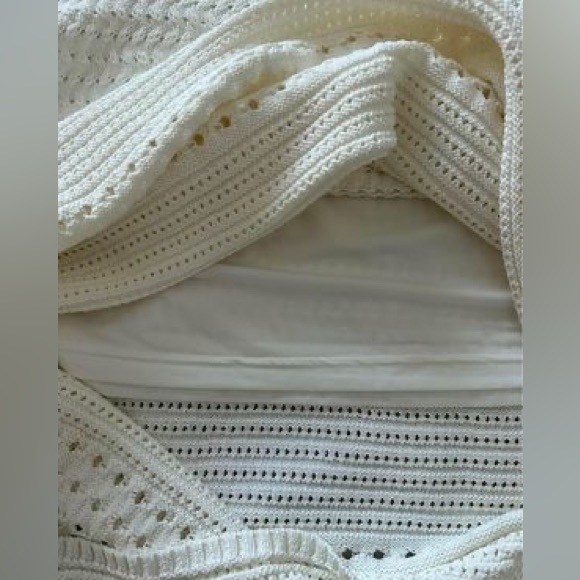 New, never worn Aritzia Wilfred White Heirloom Skirt - Medium - Picture 8 of 11